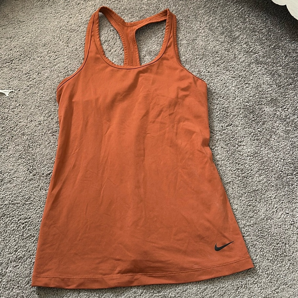 NIKE BURNT ORANGE SMALL WORKOUT TANK